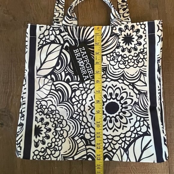 Canvas Lilly Black&White Patterned Women's Bag Tote - Picture 5 of 6